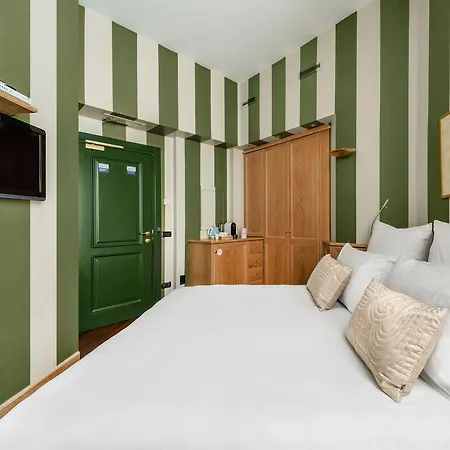 Numa Camperio Hotell 4*