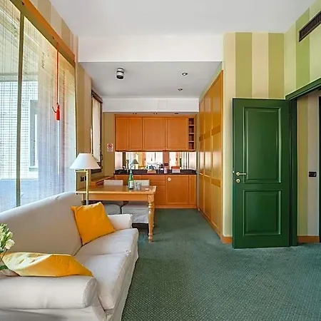 Numa Camperio Hotel 4*